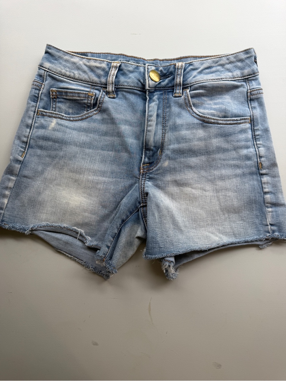 American Eagle hi-rise Shortie denim short size 4